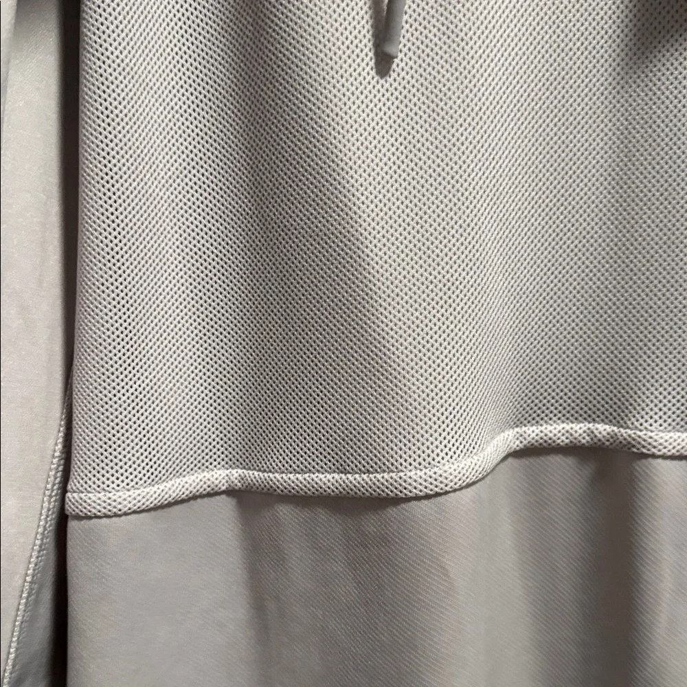 Under Armour Generation Hooded Poncho size Large - Picture 9 of 12
